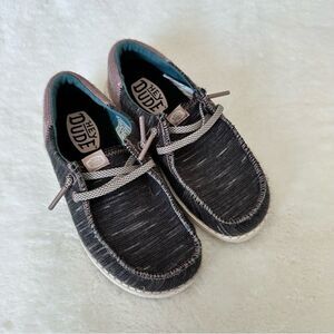 HEYDUDE Wendy Youth Jersey Shoes Size 12